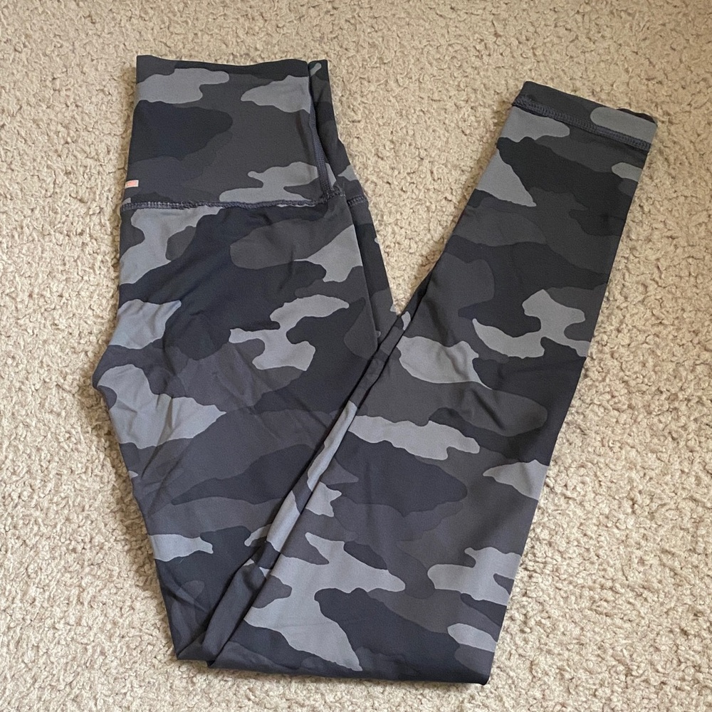 Aerie Gray and Black Camouflage Leggings